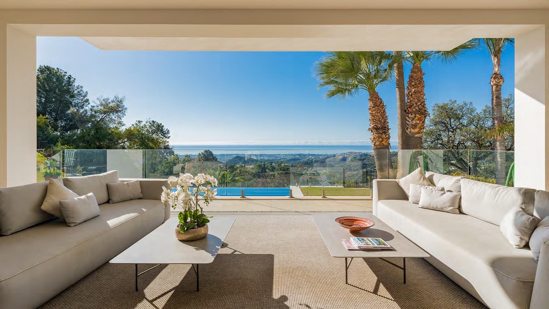 Family villa, view 2